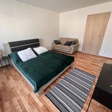 Apartman Centrum Sturka 马汀 外观 照片