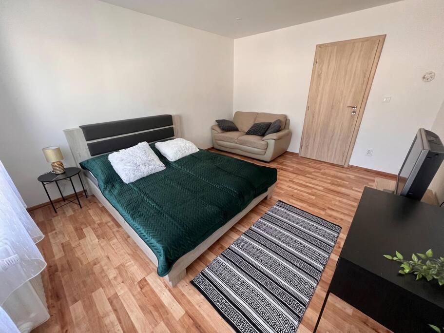 Apartman Centrum Sturka 马汀 外观 照片
